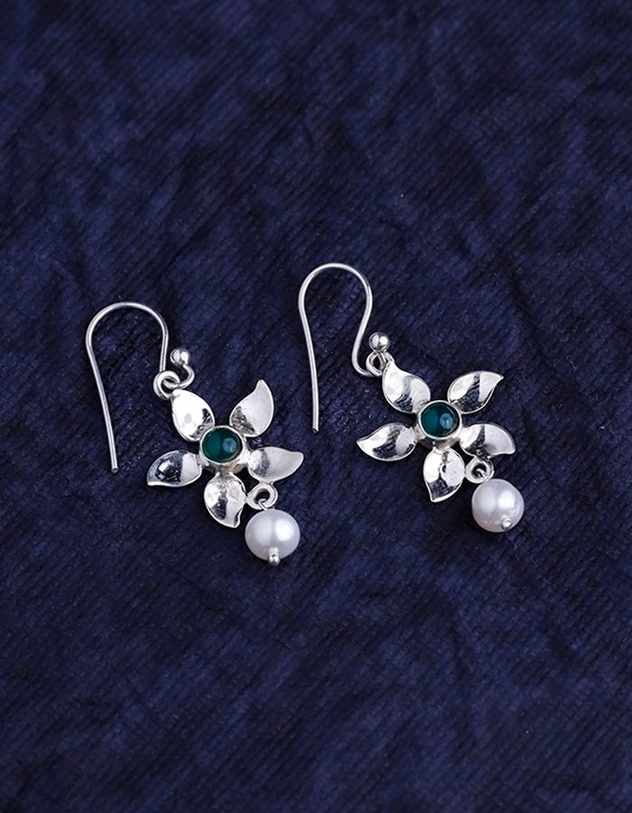 RAAT KI RANI EARRING (GREEN) 92.5 SILVER