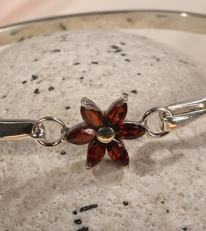 AMARYLLIS BRACELET 92.5 SILVER