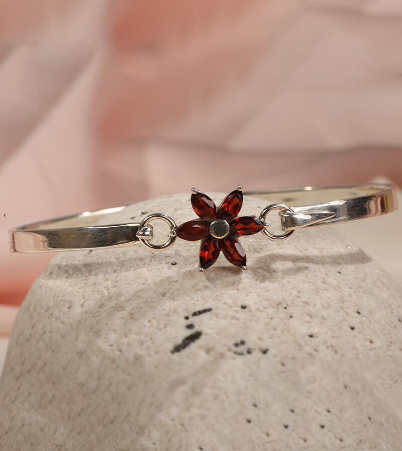 AMARYLLIS BRACELET 92.5 SILVER