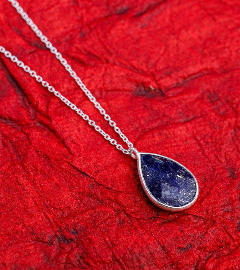 RAINDROP LAPIS PENDANT WITH LINK CHAIN 92.5 SILVER