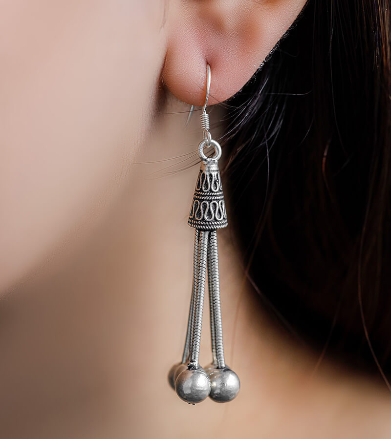 RAZIAA EARRING 92.5 SILVER