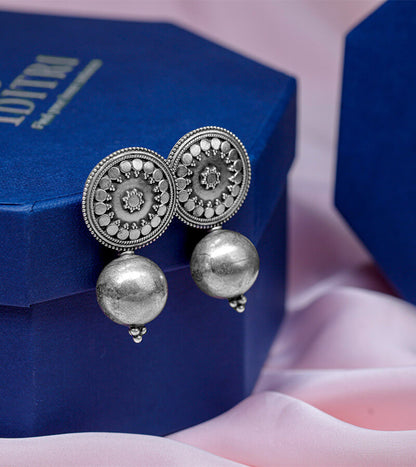 GAURI NANDI EARRING  92.5 SILVER