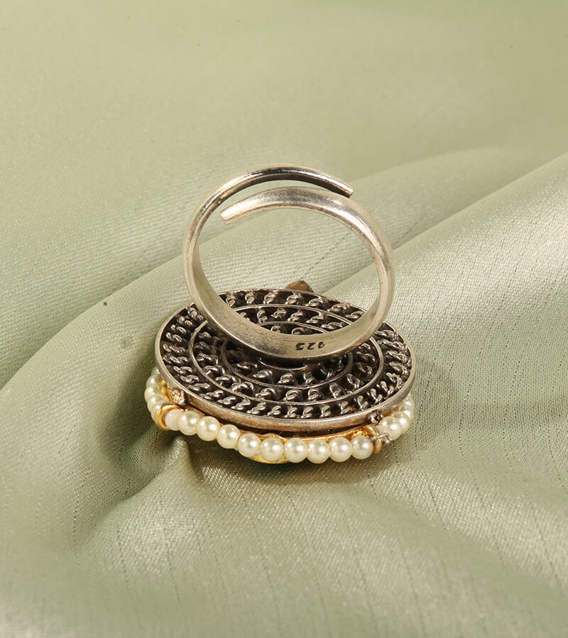 TRISHIKA COLLECTION RING 92.5 SILVER