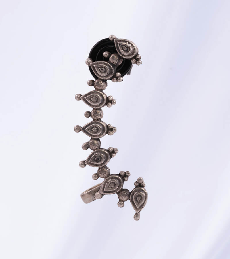 RAHA EARRING 92.5 SILVER